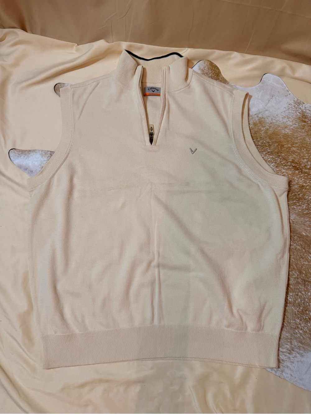 Callaway Men’s Cream Quarter-Zip Sleeveless Sweater Vest